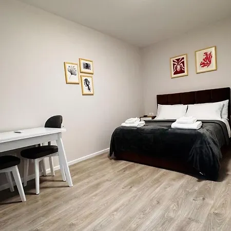Apartmán Bllok B Tirana