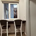 Bllok B *